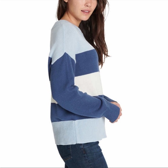 Lucky Brand Sweaters - 🍂 Lucky Brand Cozy Knit Colorblock Blue Stripe Sweater 🍂